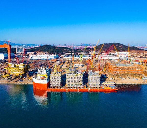 巴油P79 FPSO项目13个上部模块完工交付.jpg